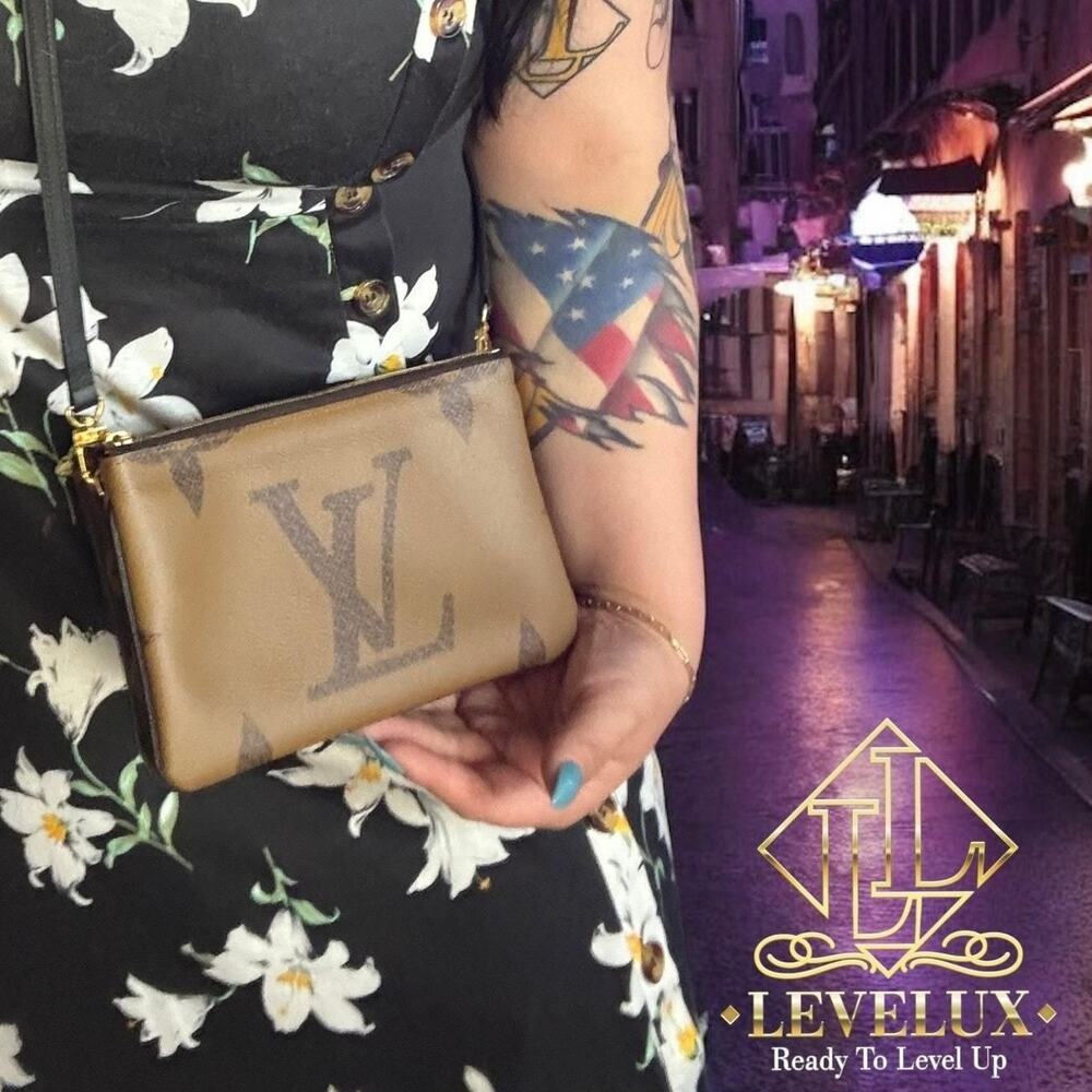 💎✨BEAUTIFUL✨💎Authentic Louis Vuitton Reverse Pochette Double Zip Bag Brown